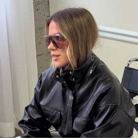 Quay Set List Sunglasses - Picture 9 of 9